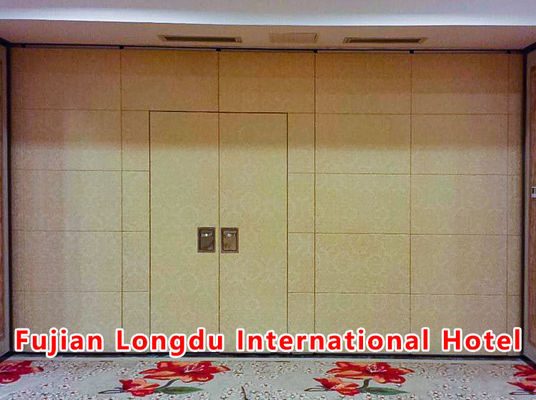 ভালো দাম Operable Partition Wall System with STC Rating 42-56dB and 6061-T6 Aluminum Frame Featuring 304 Stainless Steel Roller অনলাইন