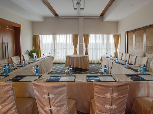 ভালো দাম Soundproofing Movable Partition Wall with 800N Sealing Power and 40N/m Magnetic Attraction for Hotels অনলাইন