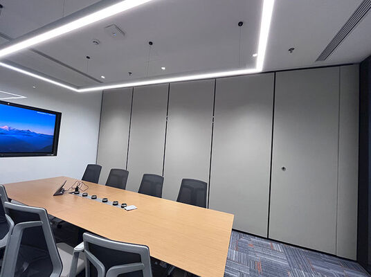 ভালো দাম Commercial-Grade Movable Partition Wall with Galvanized Square Tube Keel Fold-Away and Suspending Design অনলাইন