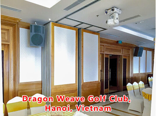 ভালো দাম Sliding Movable Partition Wall with Dupont POM Roller Magnetic Seal and Jack Lifting Mechanism অনলাইন